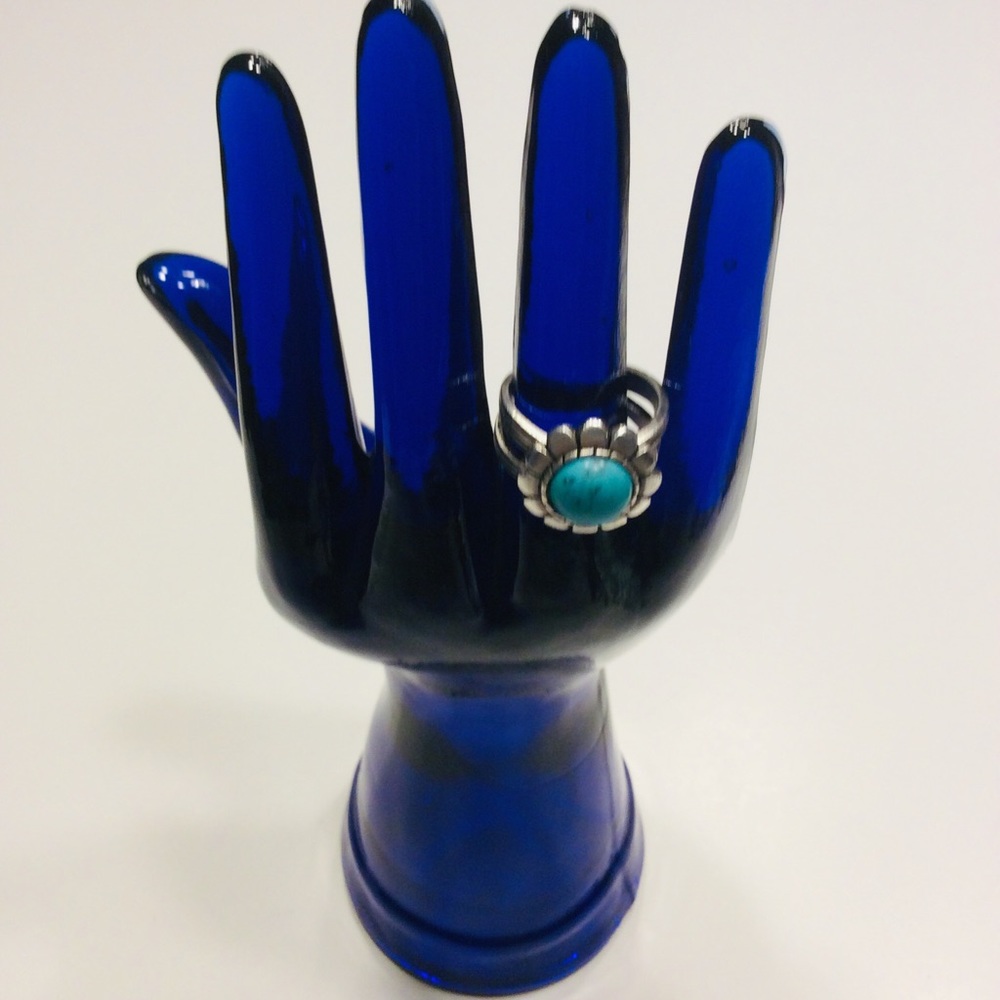 Premier Designs Turquoise Ring - Size 7 - Picture 2 of 3
